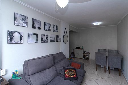 Apartamento à venda com 63m², 2 quartos e 1 vagaSala