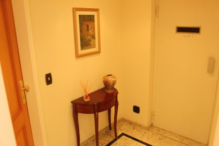 Apartamento à venda com 106m², 3 quartos e 2 vagasHall