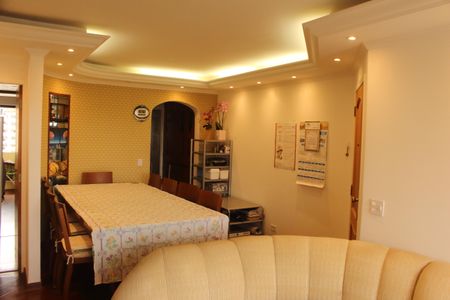 Apartamento à venda com 106m², 3 quartos e 2 vagasSala