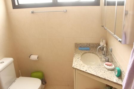 Apartamento à venda com 106m², 3 quartos e 2 vagasBanheiro