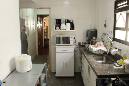 Apartamento à venda com 106m², 3 quartos e 2 vagasCozinha