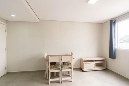 Apartamento para alugar com 42m², 2 quartos e 1 vagaSala