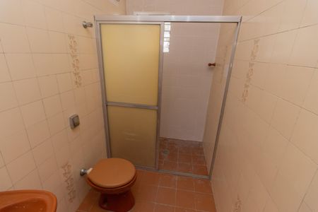 Casa à venda com 136m², 3 quartos e 1 vaga Casa à venda com 136m², 3 quartos e 1 vagaBanheiro