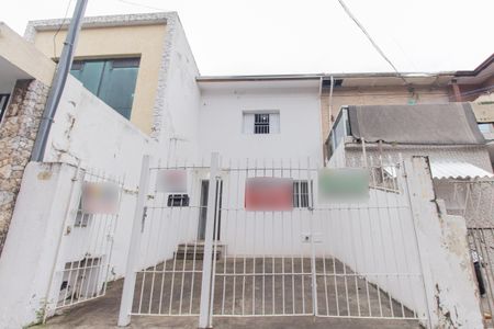 Casa à venda com 136m², 3 quartos e 1 vaga Casa à venda com 136m², 3 quartos e 1 vagaFachada