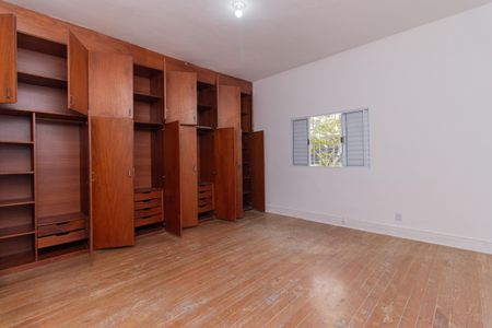 Casa à venda com 136m², 3 quartos e 1 vaga Casa à venda com 136m², 3 quartos e 1 vagaQuarto 1