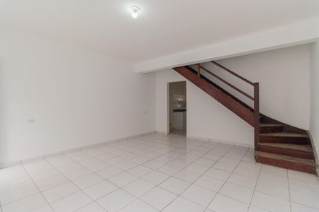Casa à venda com 136m², 3 quartos e 1 vaga Casa à venda com 136m², 3 quartos e 1 vagaSala