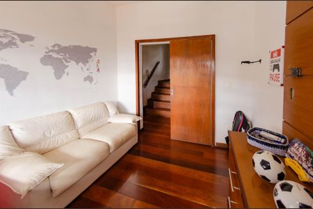 Casa à venda com 700m², 4 quartos e 3 vagasQuarto 1