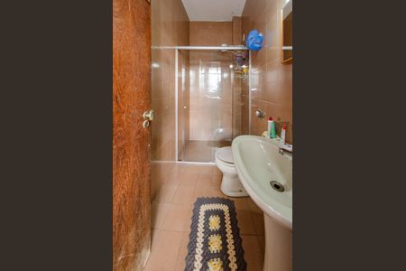 Casa à venda com 700m², 4 quartos e 3 vagasBanheiro de serviço