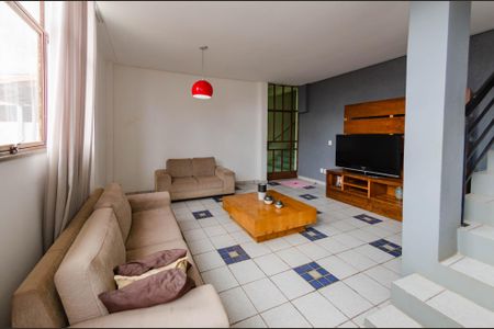Casa à venda com 700m², 4 quartos e 3 vagasSala 3