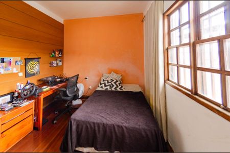 Casa à venda com 700m², 4 quartos e 3 vagasQuarto 2