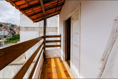 Casa à venda com 700m², 4 quartos e 3 vagasVaranda 2