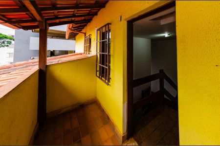 Casa à venda com 700m², 4 quartos e 3 vagasVaranda