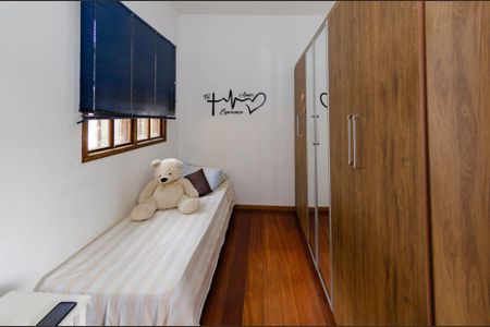 Casa à venda com 700m², 4 quartos e 3 vagasQuarto de serviço 2