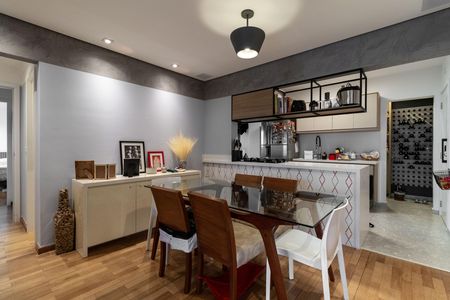 Apartamento para alugar com 106m², 3 quartos e 2 vagas Apartamento para alugar com 106m², 3 quartos e 2 vagasSala de Jantar
