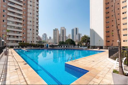Apartamento para alugar com 106m², 3 quartos e 2 vagas Apartamento para alugar com 106m², 3 quartos e 2 vagasÁrea comum - Piscina