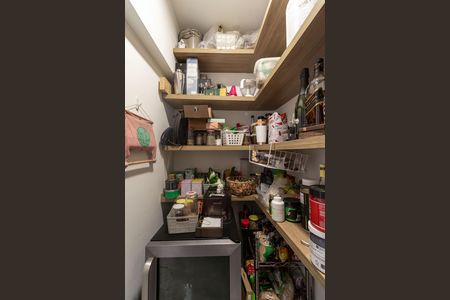 Apartamento para alugar com 106m², 3 quartos e 2 vagas Apartamento para alugar com 106m², 3 quartos e 2 vagasÁrea comum - Adega