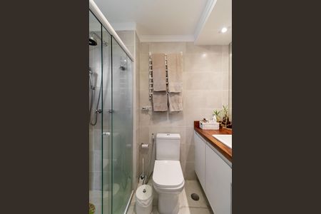 Apartamento para alugar com 106m², 3 quartos e 2 vagas Apartamento para alugar com 106m², 3 quartos e 2 vagasBanheiro da Suíte