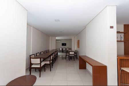 Apartamento para alugar com 106m², 3 quartos e 2 vagas Apartamento para alugar com 106m², 3 quartos e 2 vagasÁrea comum - Salão de festas