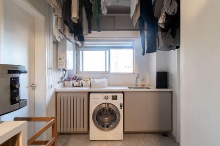 Apartamento para alugar com 106m², 3 quartos e 2 vagas Apartamento para alugar com 106m², 3 quartos e 2 vagasÁrea de Serviço