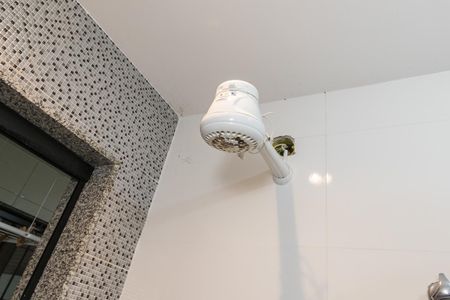 Apartamento para alugar com 70m², 2 quartos e sem vagaBanheiro