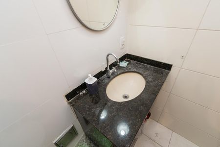 Apartamento para alugar com 70m², 2 quartos e sem vagaBanheiro