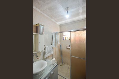 Casa à venda com 115m², 3 quartos e 3 vagasBanheiro 