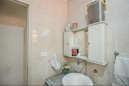 Casa à venda com 115m², 3 quartos e 3 vagasBanheiro 