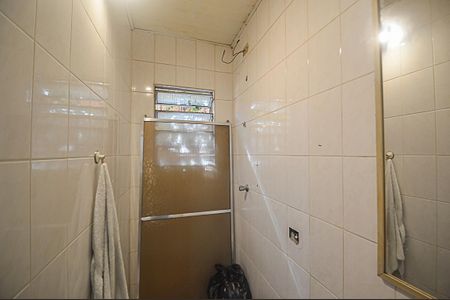 Casa à venda com 115m², 3 quartos e 3 vagasBanheiro da suíte 