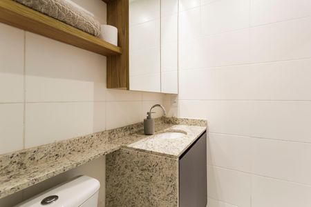 Studio para alugar com 24m², 1 quarto e sem vaga Studio para alugar com 24m², 1 quarto e sem vagaBanheiro