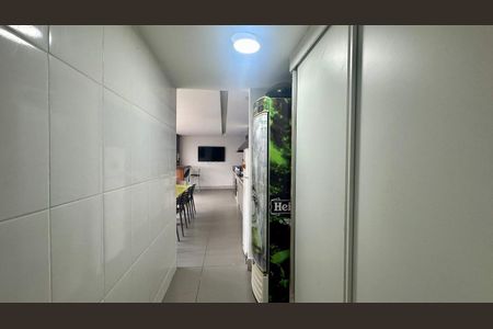 Casa à venda com 287m², 3 quartos e 3 vagas Casa à venda com 287m², 3 quartos e 3 vagasEspaço Gourmet