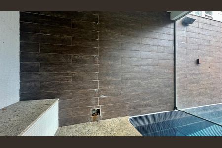 Casa à venda com 287m², 3 quartos e 3 vagas Casa à venda com 287m², 3 quartos e 3 vagasSauna