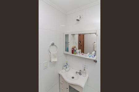 Apartamento à venda com 69m², 2 quartos e 1 vaga Apartamento à venda com 69m², 2 quartos e 1 vagaBanheiro