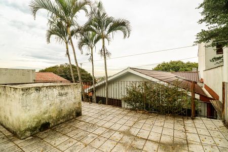 Casa à venda com 226m², 3 quartos e 2 vagasTerraço