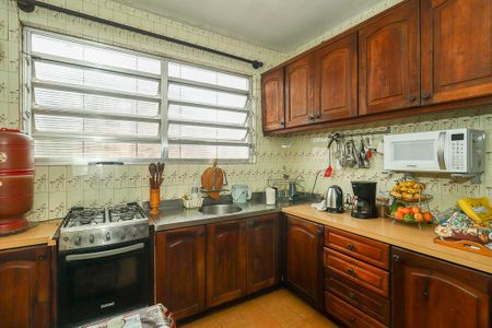 Casa à venda com 226m², 3 quartos e 2 vagasCozinha