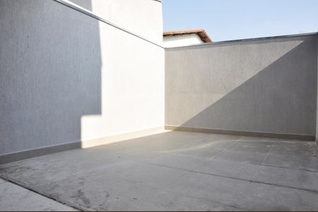 Casa à venda com 130m², 3 quartos e 2 vagasÁrea de Serviço