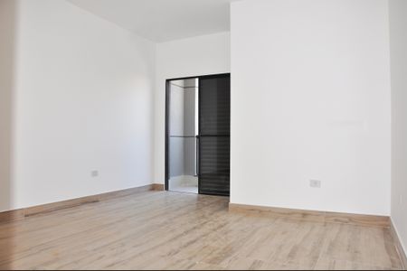 Casa à venda com 129m², 3 quartos e 2 vagas Casa à venda com 129m², 3 quartos e 2 vagasSuíte