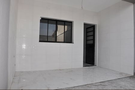 Casa à venda com 129m², 3 quartos e 2 vagas Casa à venda com 129m², 3 quartos e 2 vagas Área de Serviço