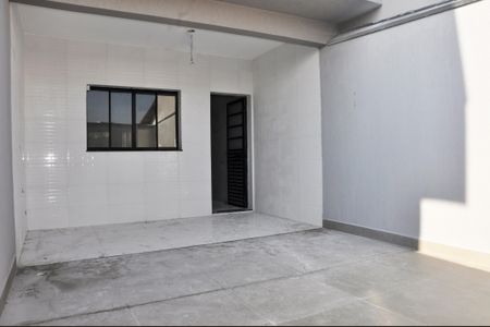 Casa à venda com 129m², 3 quartos e 2 vagas Casa à venda com 129m², 3 quartos e 2 vagasQuintal