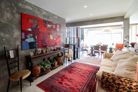 Casa de condomínio para alugar com 560m², 4 quartos e sem vagaSala de jantar