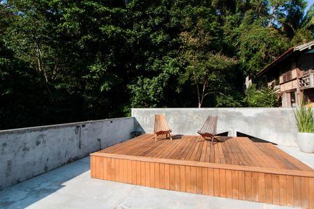 Casa de condomínio para alugar com 560m², 4 quartos e sem vagaTerraço