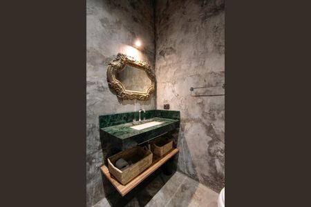 Casa de condomínio para alugar com 560m², 4 quartos e sem vagaBanheiro Quarto 4 suíte 