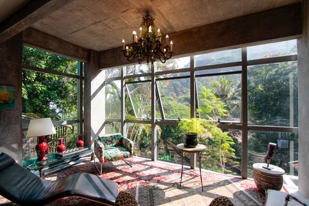 Casa de condomínio para alugar com 560m², 4 quartos e sem vagaSala de jantar