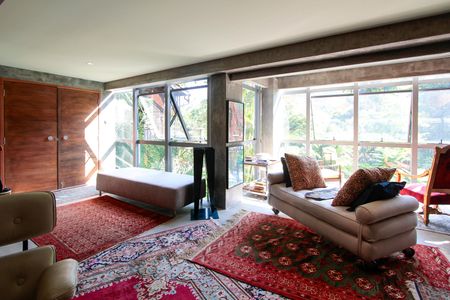 Casa de condomínio para alugar com 560m², 4 quartos e sem vagaSala  