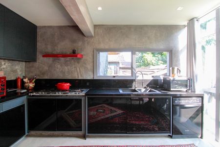 Casa de condomínio para alugar com 560m², 4 quartos e sem vagaCozinha