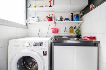 Apartamento à venda com 60m², 2 quartos e 1 vagaÁrea de serviço