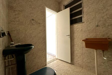 Studio à venda com 34m², 1 quarto e sem vaga Studio à venda com 34m², 1 quarto e sem vagaBanheiro