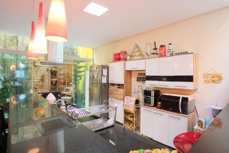 Casa à venda com 145m², 2 quartos e 2 vagasCozinha