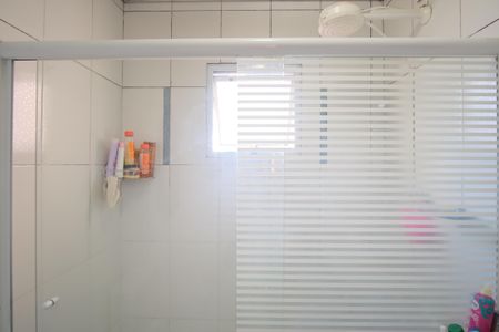 Casa à venda com 145m², 2 quartos e 2 vagasBanheiro da Suíte 2