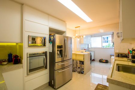 Apartamento à venda com 112m², 3 quartos e 1 vaga Apartamento à venda com 112m², 3 quartos e 1 vagaCozinha