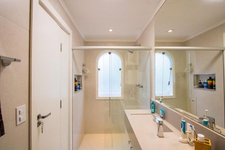 Apartamento à venda com 112m², 3 quartos e 1 vaga Apartamento à venda com 112m², 3 quartos e 1 vagaBanheiro da Suíte 2